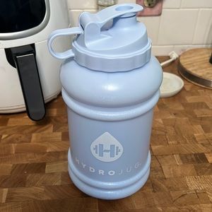 ICE BLUE HYDROJUG